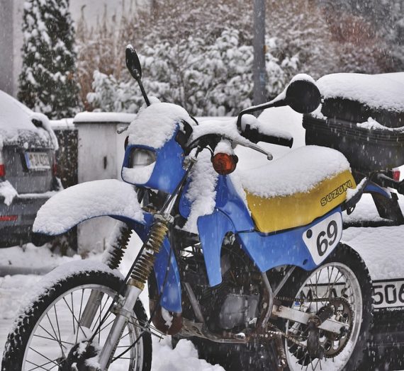 Jak zabezpieczyć motocykl przed zimą