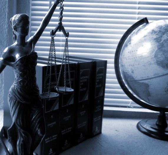 Adwokat – twoja tarcza w świecie prawa
